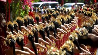 Penyelenggaraan Kongres V PDIP di Pulau Dewata Bali memang disemarakkan pula dengan berbagai acara budaya dan panggung hiburan.
