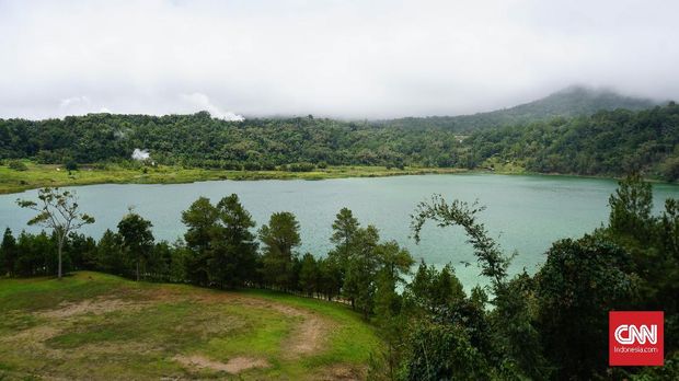 'Diusir' Hujan di Tomohon