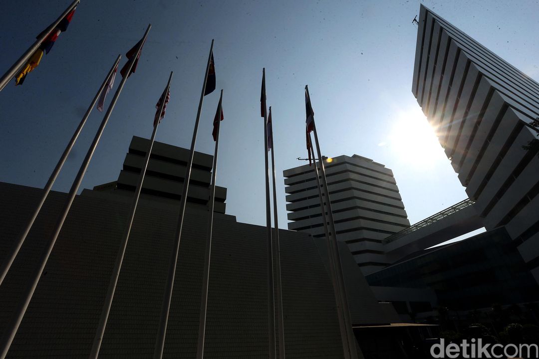Gedung Sekretariat ASEAN diresmikan Jokowi hari ini. Sebelum menjadi gedung Sekretariat ASEAN, bangunan itumerupakan kantor Wali Kota Jakarta Selatan.