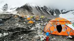 Serunya Makan dengan Pemandangan Gunung Everest yang Tertinggi Di Dunia