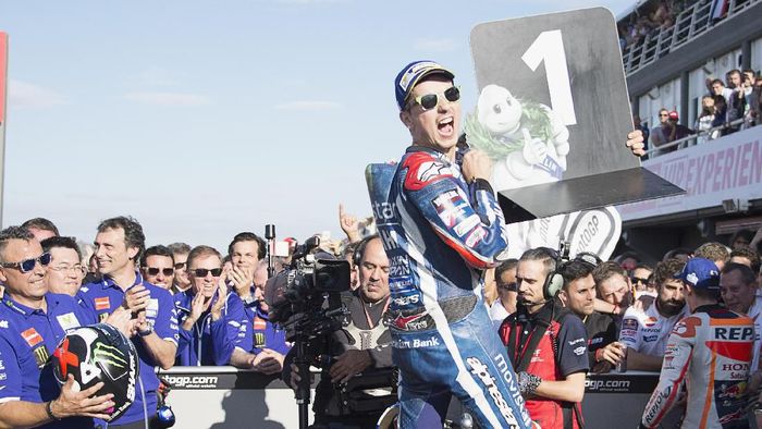 Yamaha menegaskan kesulitan yang dialami mereka bukan karena Jorge Lorenzo. (Foto: Mirco Lazzari gp / Getty Images)