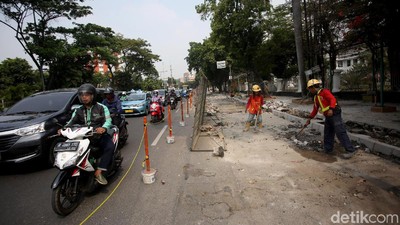 Selain Cikini, Ada Proyek Revitalisasi Trotoar di Salemba