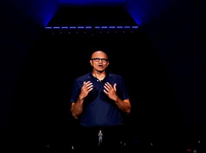 CEO Microsoft Jadi Tamu Kejutan di Hajatan Samsung