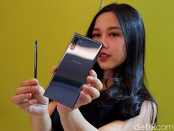 Menggenggam Galaxy Note 10 di Indonesia