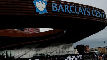 Acara peluncuran Galaxy Note 10 dilangsungkan di gedung Barclays Center di Brooklyn, New York. Foto: Reuters