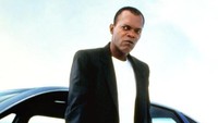 Penampilannya tersebut mirip dengan Samuel L Jackson di film White Sands di tahun 1992. Dok. Ist