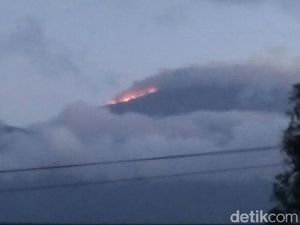Kebakaran Hebat di Atap Jawa Barat