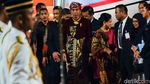 Momen Jokowi Pakai Baju Kedaerahan di Acara Kenegaraan