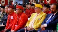 Ini ada kader PDIP. Namanya BCP. Basuki Cahaya Purnama. Terkenal namanya Ahok, kata Megawati dalam sambutannya di Hotel Grand Inna Bali Beach, Sanur, Kamis (8/8/2019). Megawati lantas berbicara mengenai Pancasila dan semangat gotong royong yang menjadi falsafah dasar negara Indonesia. Dia mengaitkannya dengan keinginan Ahok mengganti nama panggilan menjadi Basuki Tjahaja Purnama.