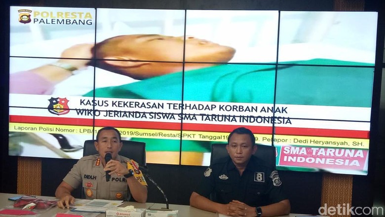 Senior Penganiaya Siswa SMA Taruna Ngaku Kesal Perintah Tak Dituruti Senior Penganiaya Siswa SMA Taruna Ngaku Kesal Perintah Tak Dituruti