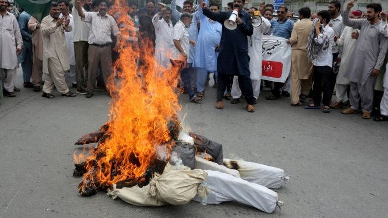 Pakistan Usir Dubes India dan Tuduh India Lakukan Pembasmian Etnis Pakistan Usir Dubes India dan Tuduh India Lakukan Pembasmian Etnis