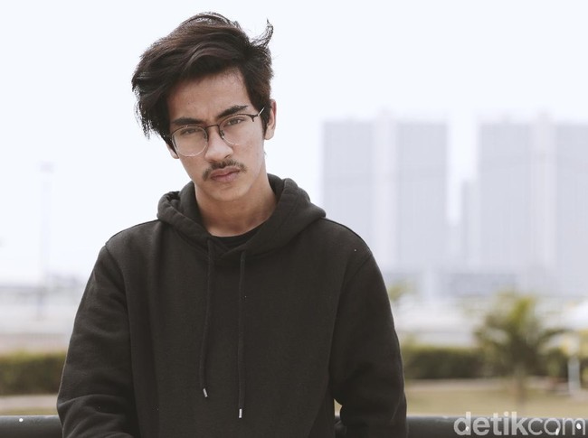 Abidzar Mulai Sibuk Syuting, Umi Pipik Beri Pesan Dunia dan Akhirat