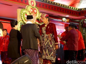 Gayung Bersambut Jokowi-Mega Soal Menteri Terbanyak