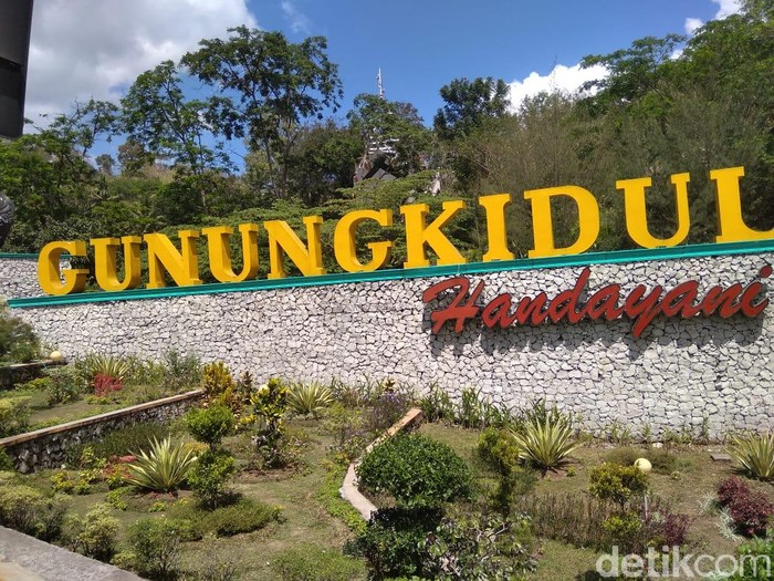 Gunungkidul, pintu masuk Kabupaten Gunungkidul, (8/8/2019).