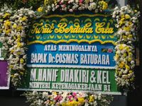 Anak Kenang Mendiang Cosmas Batubara: The Best Man in the World