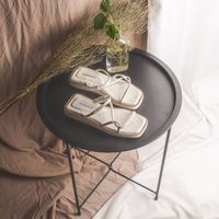 Opsi 5 Sandal  Heels dengan Tali  Menyimpang yang Sedang 