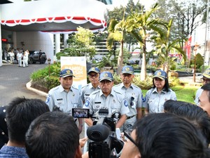 Jasa Raharja Gelar Gerakan Bersih Rambu Lalu Lintas
