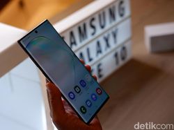 Menggenggam Galaxy Note 10 di Indonesia