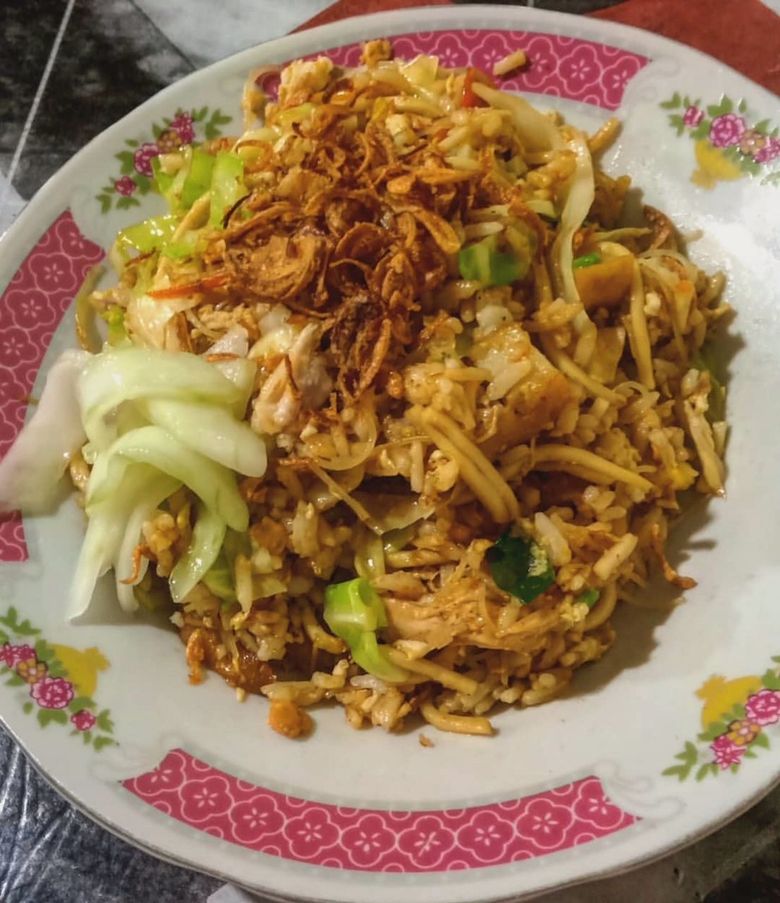 Mlekoh Pedas Nasi Goreng Jawa Penambah Semangat Hari Jum At Foto 9