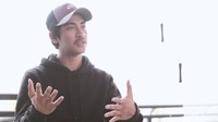 Menjadi putera seorang pendakwah, Abi memutuskan untuk terjun di dunia entertainment.