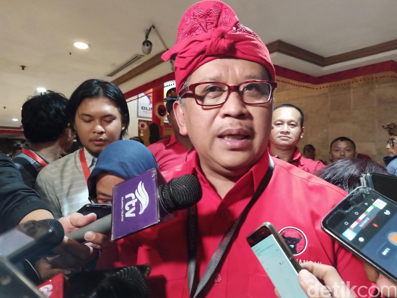 Hasto: Amandemen Terbatas UUD 45 Beri Arah Kemajuan Indonesia Hasto: Amandemen Terbatas UUD 45 Beri Arah Kemajuan Indonesia
