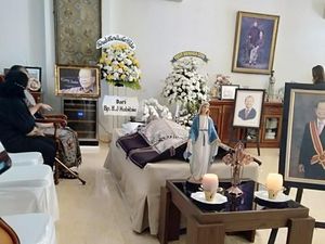 Cosmas Batubara Meninggal Setelah Berjuang Melawan Kanker