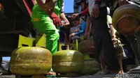 Operasi ini dilakukan sebagai upaya pemerintah menekan tingginya harga tabung melon yang mencapai Rp 25 ribu di pasaran, menjelang hari raya Idul Adha. 