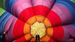 Terpesona Indahnya Warna-warni Festival Balon di Inggris