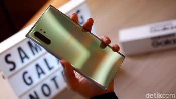 9. Samsung Galaxy Note 10+ RAM 12 GB ROM 256 GB dengan skor 449659. Foto: Adi Fida Rahman/detikINET