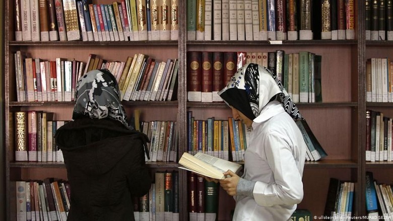 Kurikulum Islami Dinilai Bebani Kualitas Murid Sekolah di Turki Kurikulum Islami Dinilai Bebani Kualitas Murid Sekolah di Turki