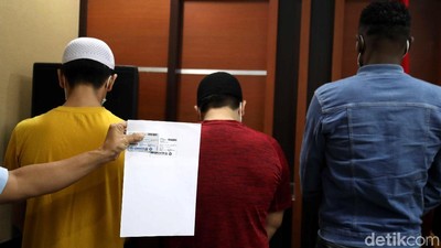 Tiga WNA Terjaring Razia Terkait Kasus Dugaan Prostitusi