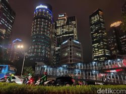 Menikmati Indahnya Cahaya Kota dalam Bidikan Kamera Ponsel