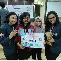 Kisahnya Viral, Ini Perjuangan Driver Ojol yang Lulus Cum Laude dari Undip