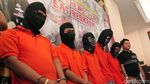 Polisi Perlihatkan 9 Tersangka Ricuh Nobar PSM-Persija