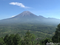 4 Pendaki Ilegal Gunung Semeru Termasuk Guide-Porter Masih Diburu