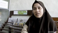 Aviani Tri Yulianti mengakui dirinya membeli motor dari hasil uang tabungannya selama lima tahun. Uang pecahan seribuan itu ditabung sejak kelas 7 SMP.