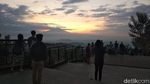 Keindahan Punthuk Setumbu Saat Matahari Terbit