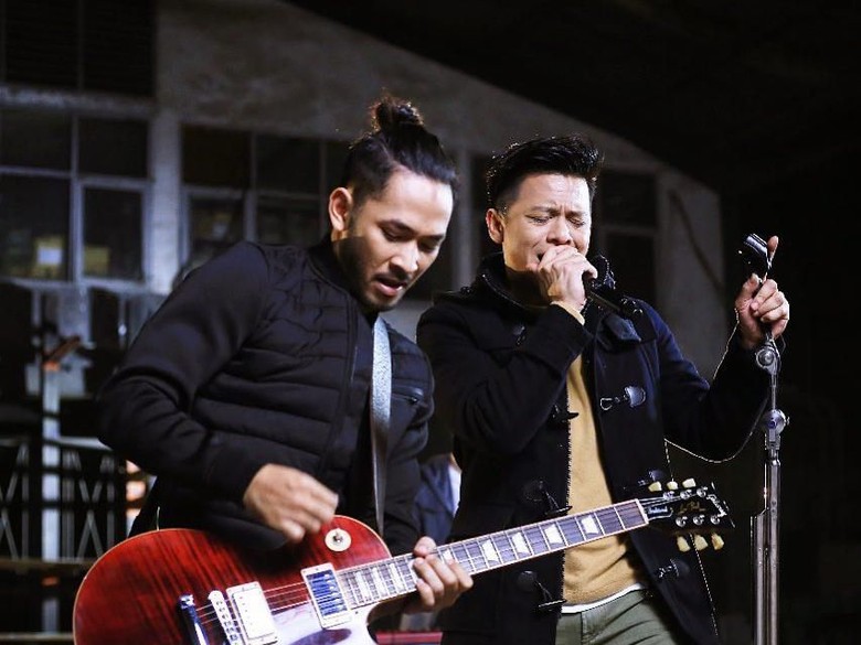 Uki dan Ariel Foto: Instagram Uki dan Ariel Foto: Instagram