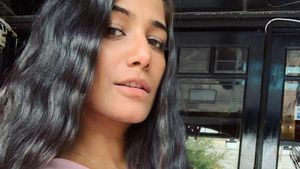 Foto: Aktris Seksi Bollywood yang Ngaku Bikin Kontroversi Agar Ngetop