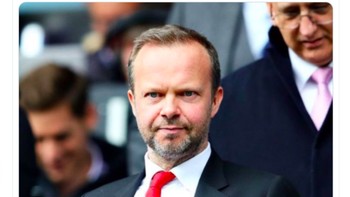 Dia tidak tahu makna Manchester United bagi kita, tulis netizen fans MU ini. Foto: istimewa