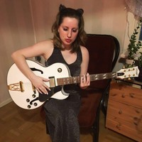 Tamara Tulum yang memiliki slogan lebih besar lebih baik, membuat dirinya melakukan sepuluh prosedur kosmetik di bibirnya. Selama beberapa tahun terakhir, bibirnya disuntikkan dengan filler beberapa kali. Foto: Instagram