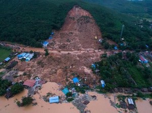 Longsor di Myanmar, 13 Orang Tewas