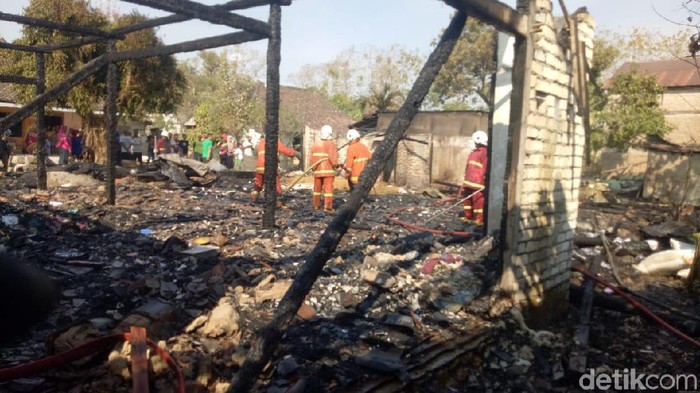 Empat Rumah di Bojonegoro Ludes Terbakar Gara-gara Ini