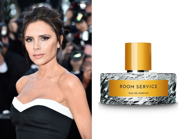 Victoria Beckham memilih parfum Room Service yang dikeluarkan oleh salah satu merek terkenal, Vilhelm Parfumerie. Parfum ini didedikasikan untukk para bintang Hollywood dan dijual dengan harga yang cukup fantastis yaitu US$ 245 Dollar atau sekitar Rp 3,4 juta. Foto: Getty Images