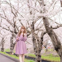 Aku banyak menangis tapi mencoba sangat keras untuk belajar makeup dan diet dan sekarang aku tinggal di Tokyo. Aku bisa menikmati hobi ini dan apa yang membuatku paling bahagia dari ini semua adalah aku bisa tersenyum di depan orang, tambahnya. Foto: Twitter @SaLA_cos