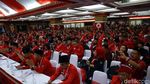 Pose Metal Megawati, Puan dan Prananda