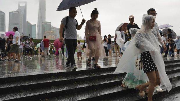 Topan Lekima Terjang China, 13 Orang Tewas dan 1 Juta Dievakuasi