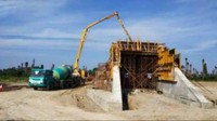 Kementerian Pekerjaan Umum dan Perumahan Rakyat (PUPR) juga tengah menyelesaikan pembangunan Jalan Tol Kuala Tanjung-Tebing Tinggi-Parapat untuk permudah akes dari Medan ke Kawasan Pariwisata Strategis Nasional (KSPN) Danau Toba. Pool/Kementerian PUPR.
