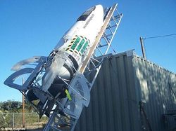 Terbang Naik Roket Sendiri, Pria Ini Ingin Buktikan Bumi Datar