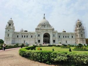 Kolkata, Kota Cantik yang Isinya Bangunan Instagramable
